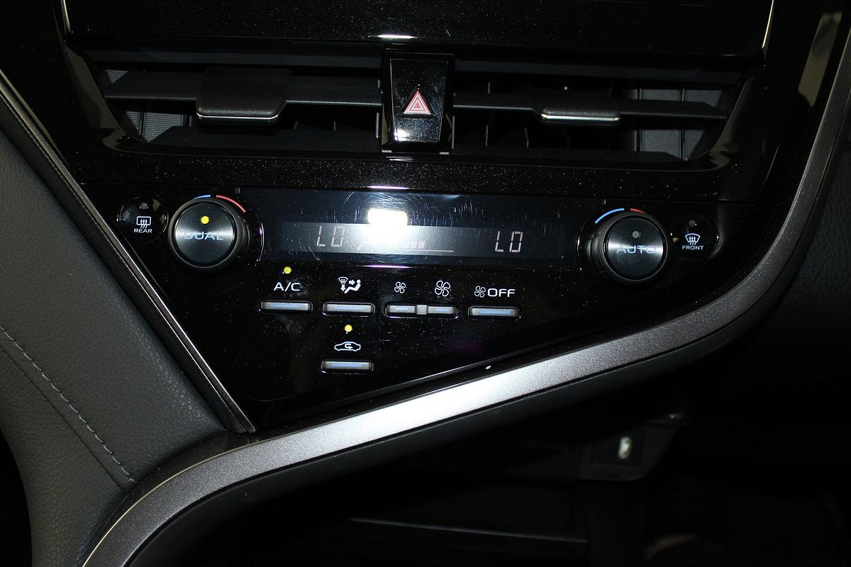 2021 Toyota Camry Ascent AXVH70R