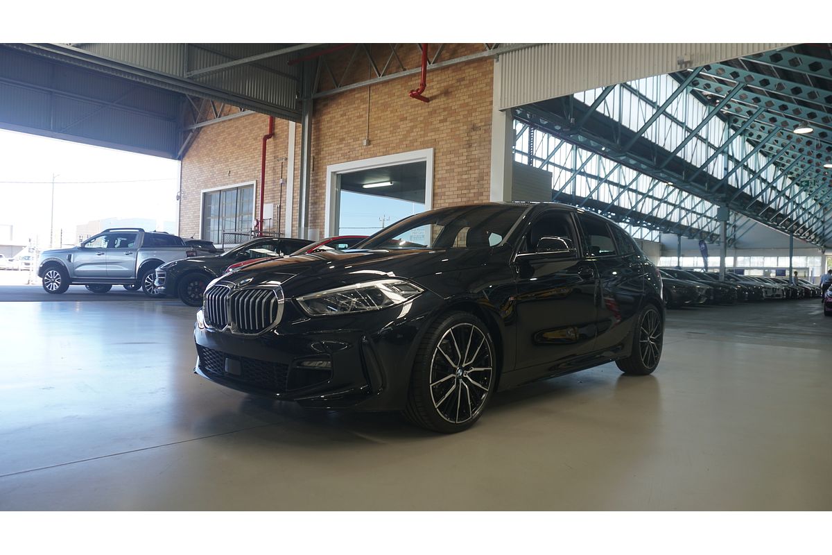 2022 BMW 1 Series 118i M Sport F40