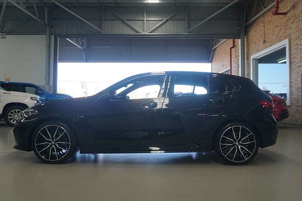 2022 BMW 1 Series 118i M Sport F40