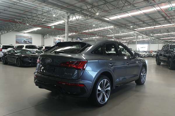 2022 Audi Q5 45 TFSI S line FY