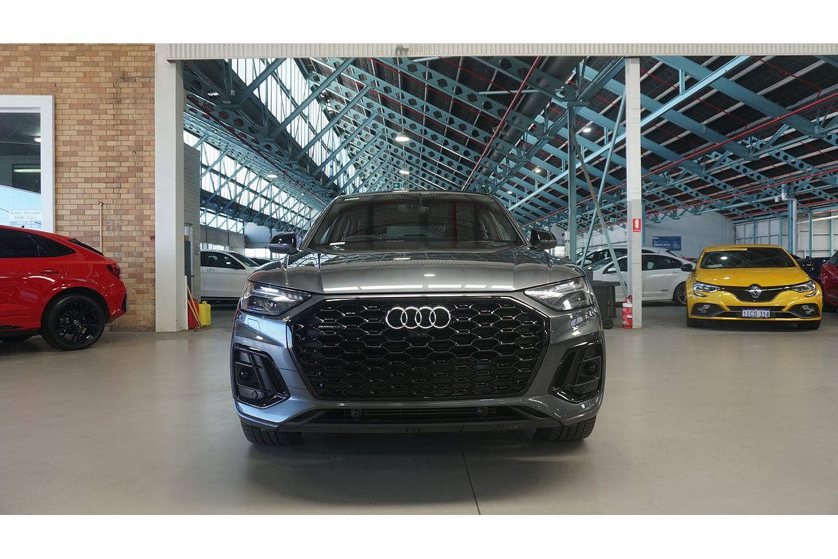 2022 Audi Q5 45 TFSI S line FY