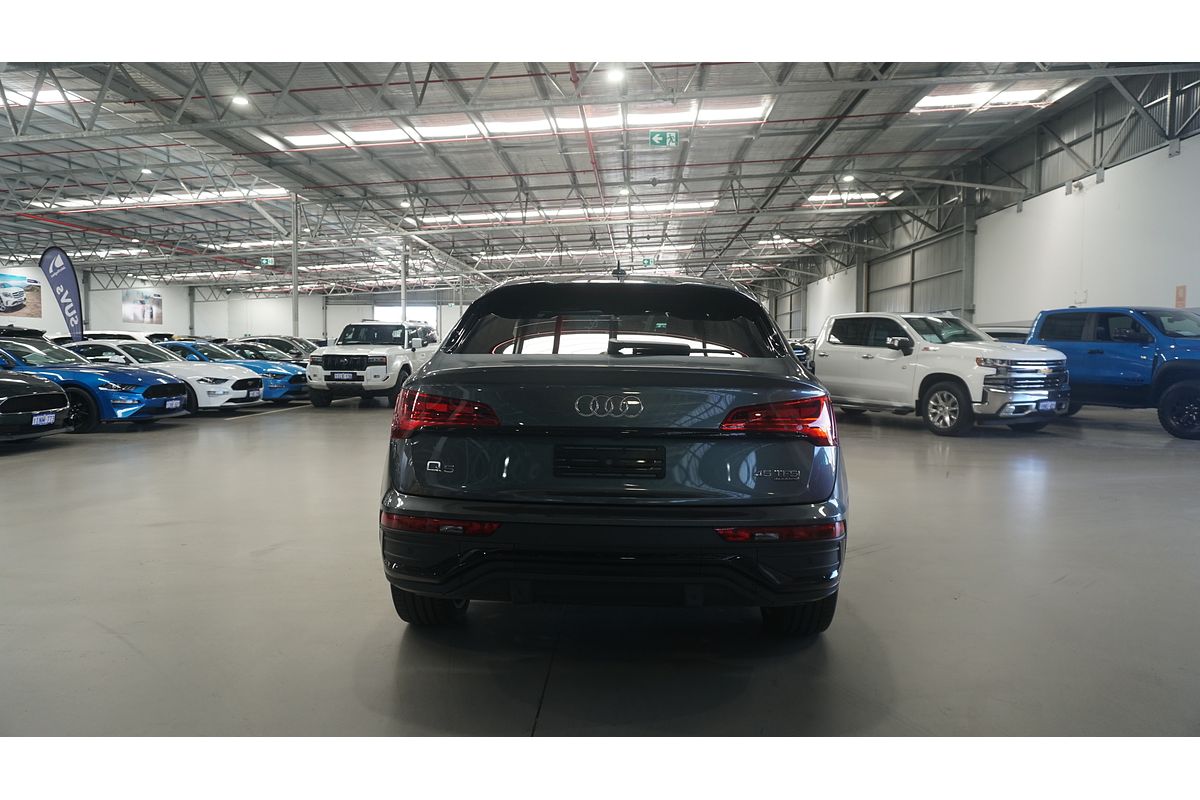 2022 Audi Q5 45 TFSI S line FY