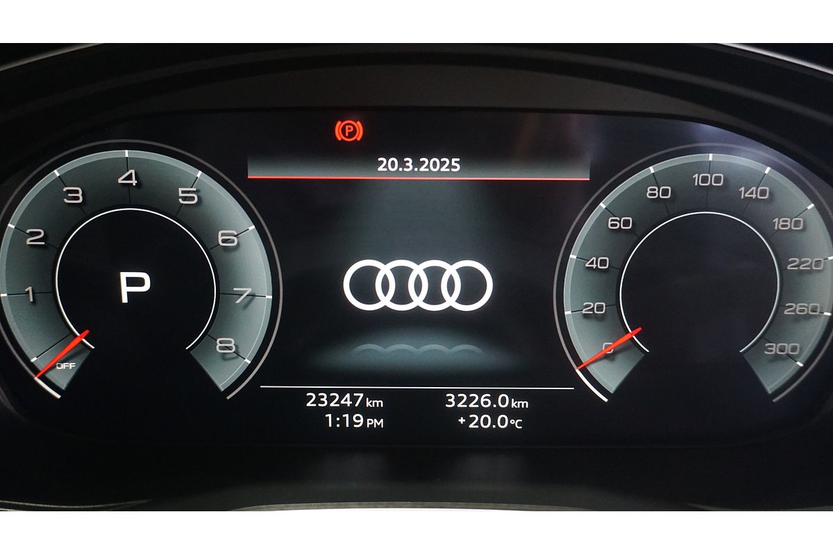 2022 Audi Q5 45 TFSI S line FY