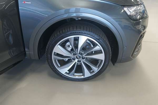 2022 Audi Q5 45 TFSI S line FY