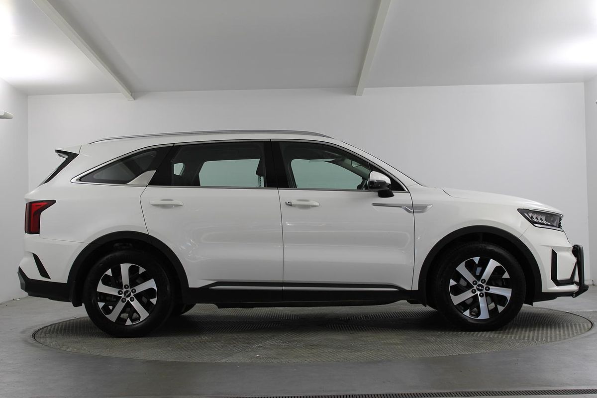 2022 Kia Sorento Sport MQ4