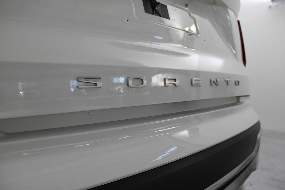2022 Kia Sorento Sport MQ4