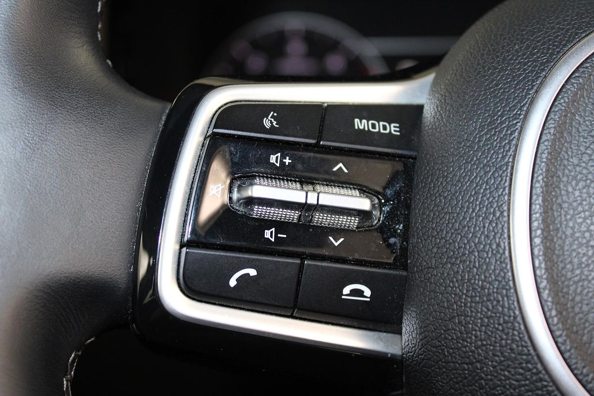 2022 Kia Sorento Sport MQ4