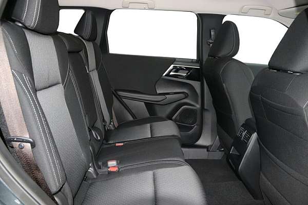2024 Mitsubishi Outlander LS ZM