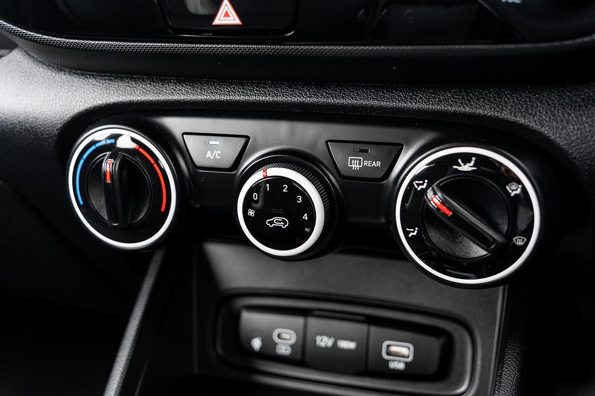 2024 Hyundai Venue Active QX.V5