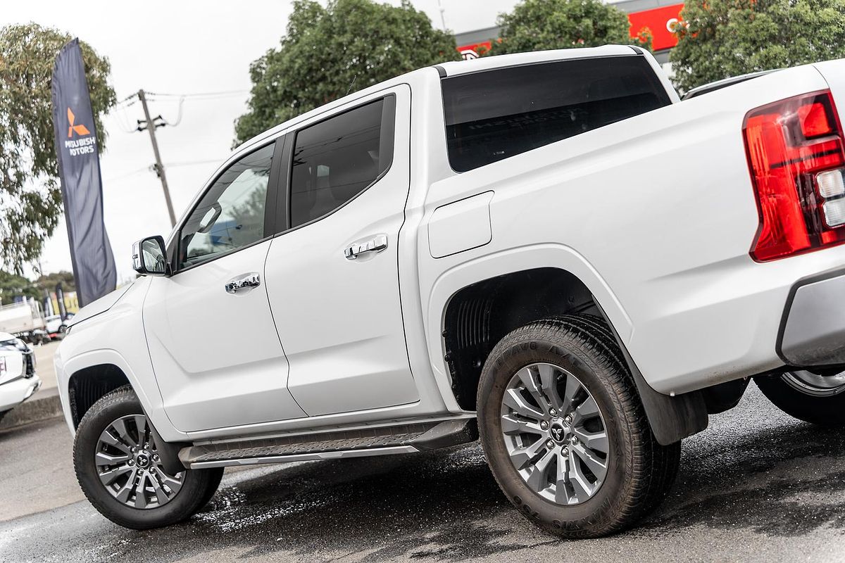 2024 Mitsubishi Triton GLS MV 4X4