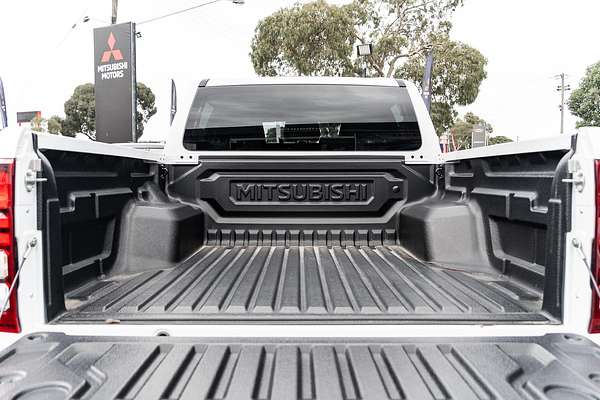 2024 Mitsubishi Triton GLS MV 4X4
