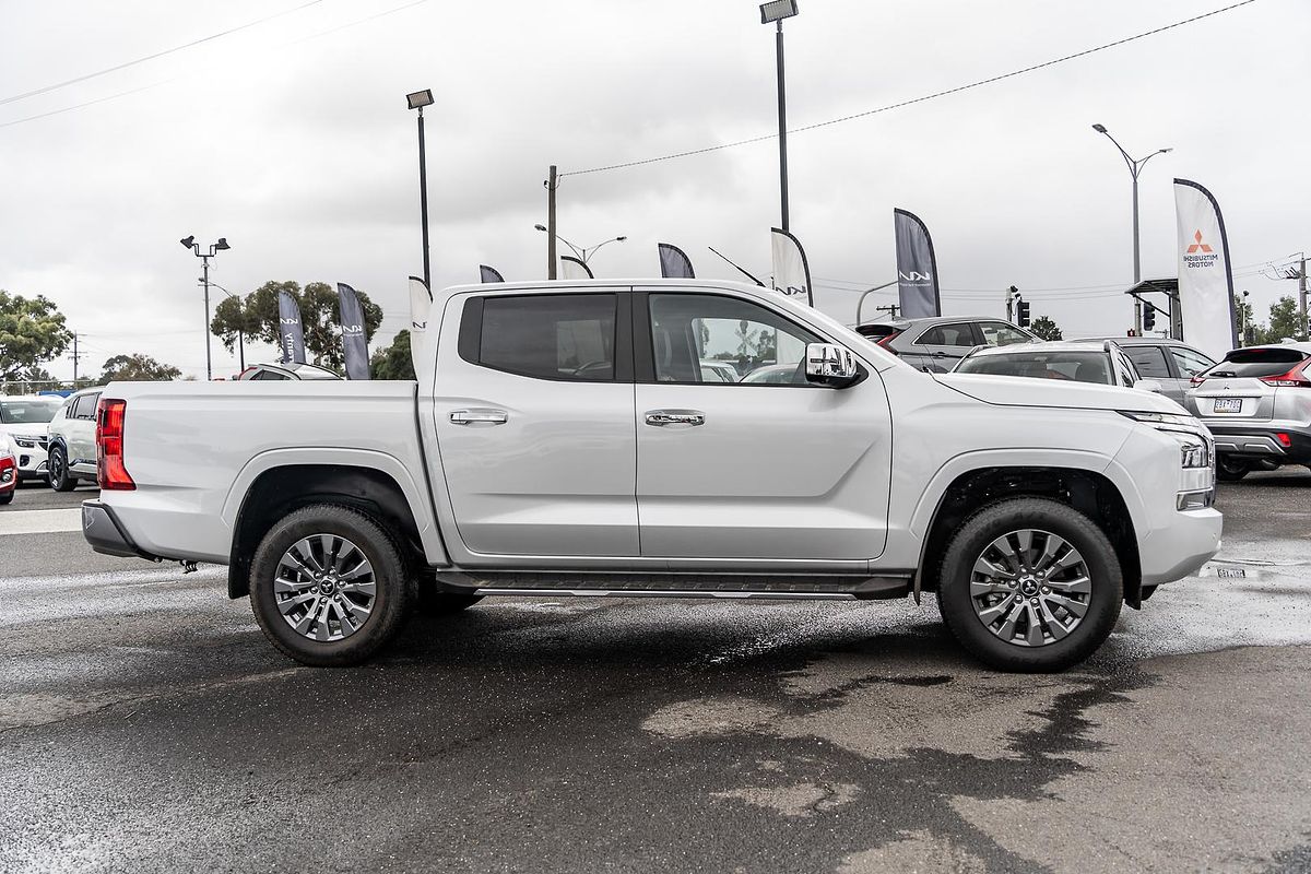 2024 Mitsubishi Triton GLS MV 4X4