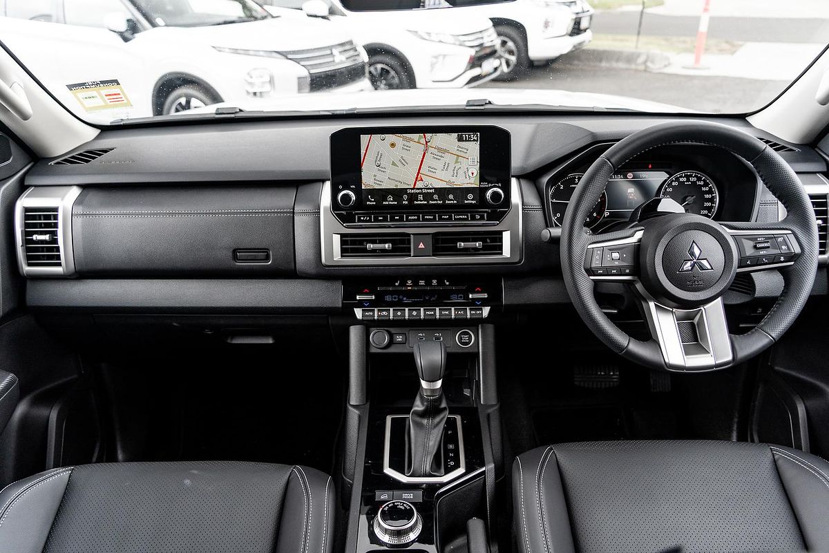 2024 Mitsubishi Triton GLS MV 4X4