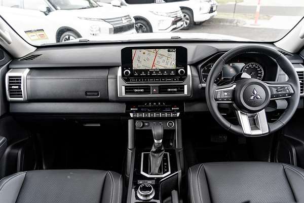 2024 Mitsubishi Triton GLS MV 4X4