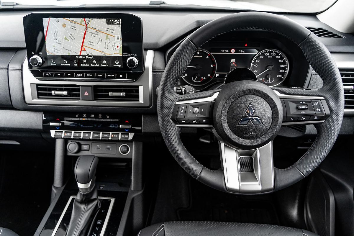 2024 Mitsubishi Triton GLS MV 4X4