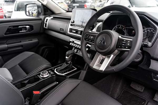2024 Mitsubishi Triton GLS MV 4X4