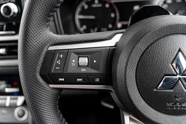 2024 Mitsubishi Triton GLS MV 4X4