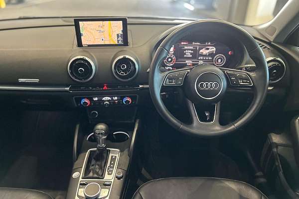 2020 Audi A3 35 TFSI S line plus 8V