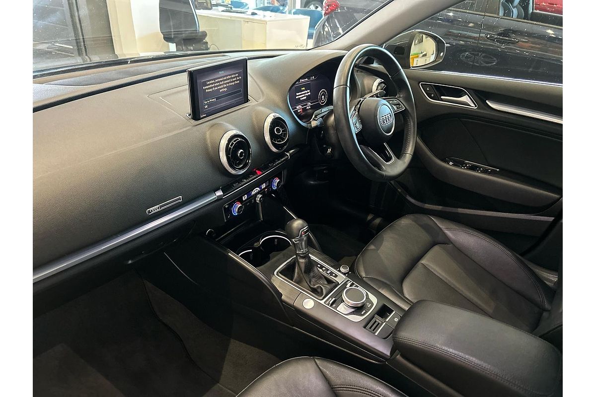 2020 Audi A3 35 TFSI S line plus 8V