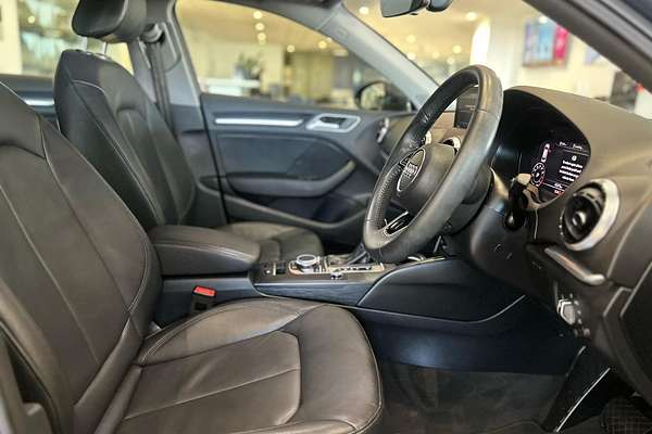 2020 Audi A3 35 TFSI S line plus 8V