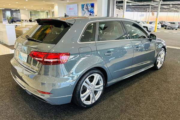 2020 Audi A3 35 TFSI S line plus 8V