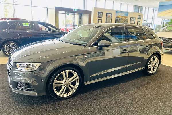 2020 Audi A3 35 TFSI S line plus 8V