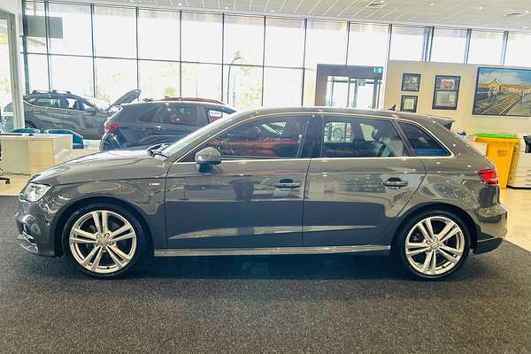 2020 Audi A3 35 TFSI S line plus 8V