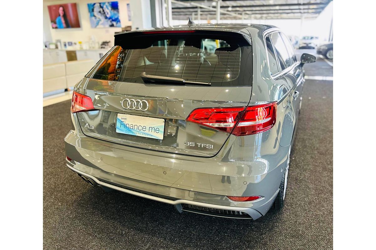 2020 Audi A3 35 TFSI S line plus 8V