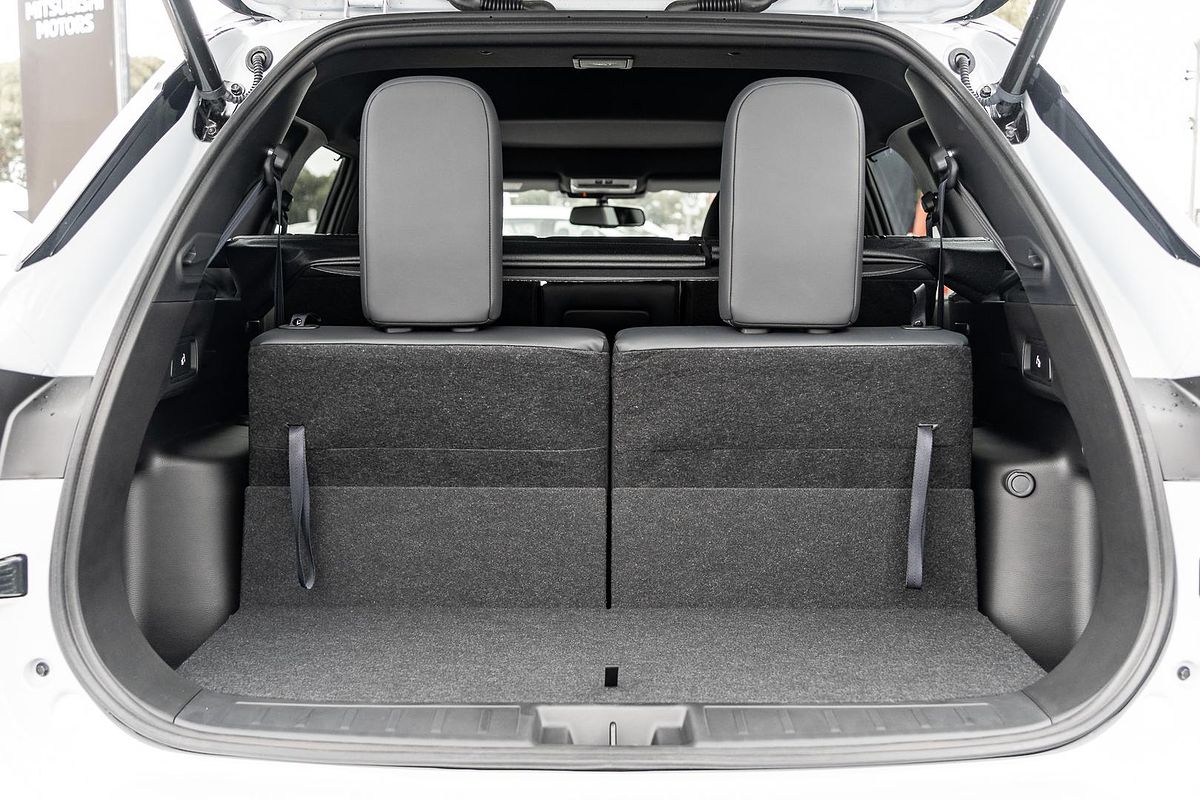 2025 Mitsubishi Outlander Exceed Tourer ZM