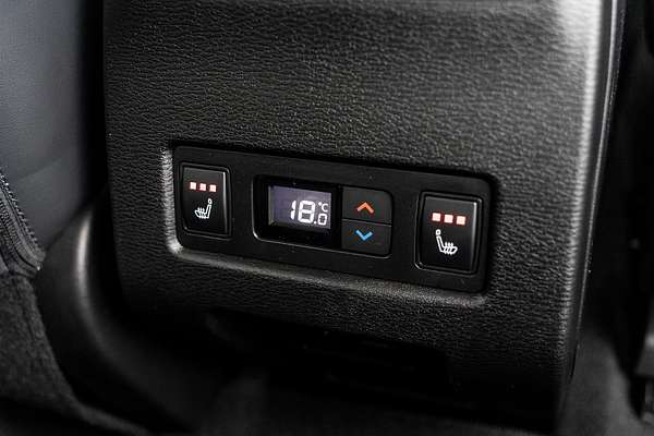 2025 Mitsubishi Outlander Exceed Tourer ZM