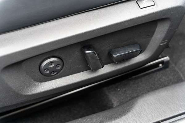 2025 Mitsubishi Outlander Exceed Tourer ZM