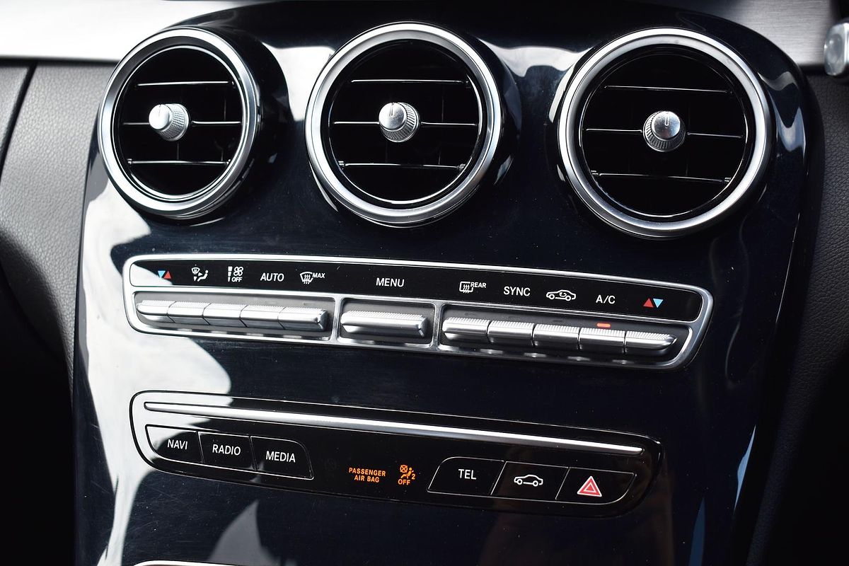 2019 Mercedes-Benz C-Class C200 W205