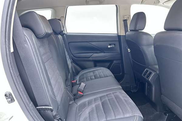 2018 Mitsubishi Outlander LS ZL