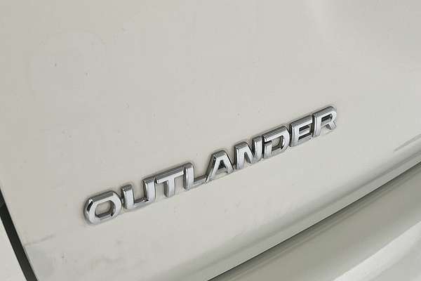 2018 Mitsubishi Outlander LS ZL