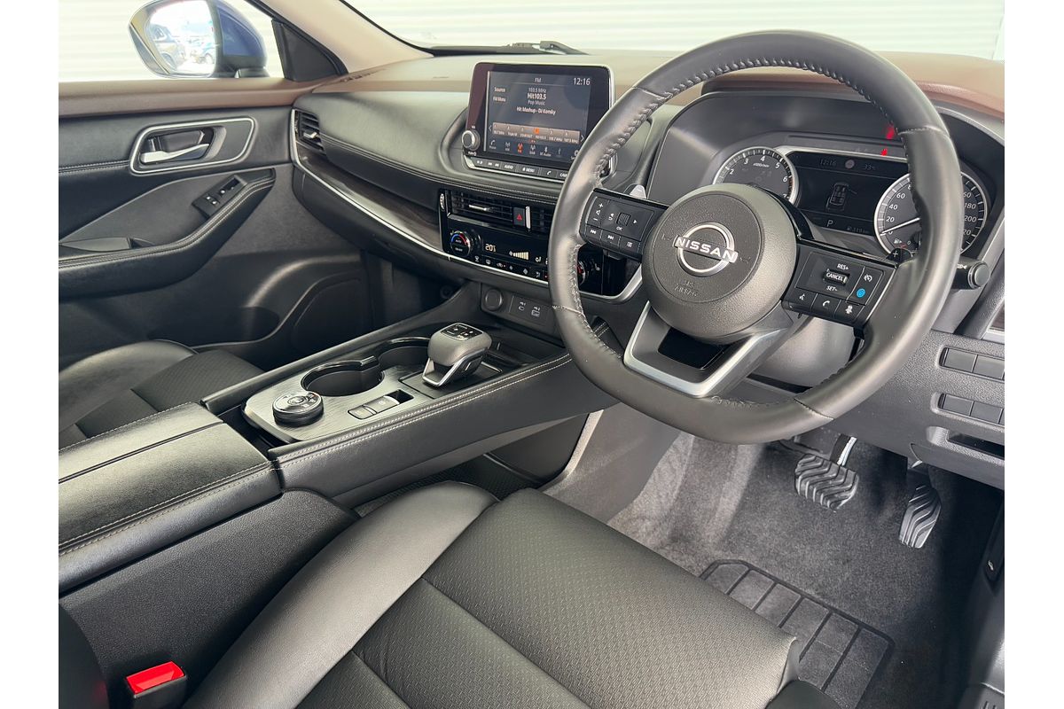 2023 Nissan X-TRAIL ST-L T33