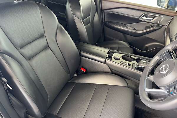 2023 Nissan X-TRAIL ST-L T33
