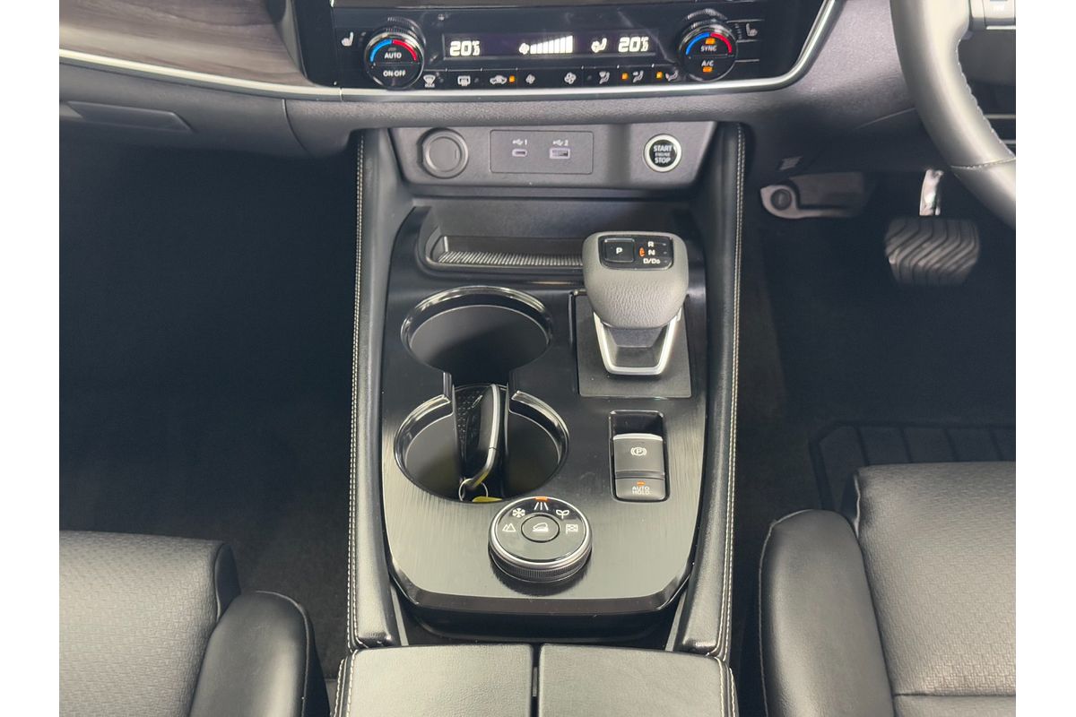 2023 Nissan X-TRAIL ST-L T33