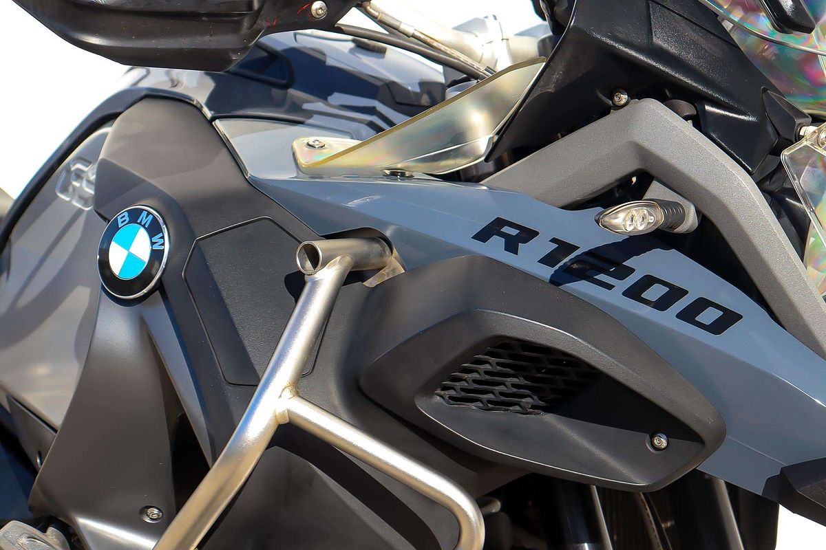 2015 BMW R SERIES
