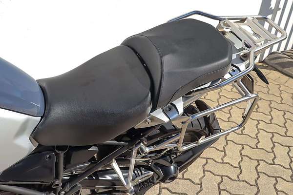 2015 BMW R SERIES