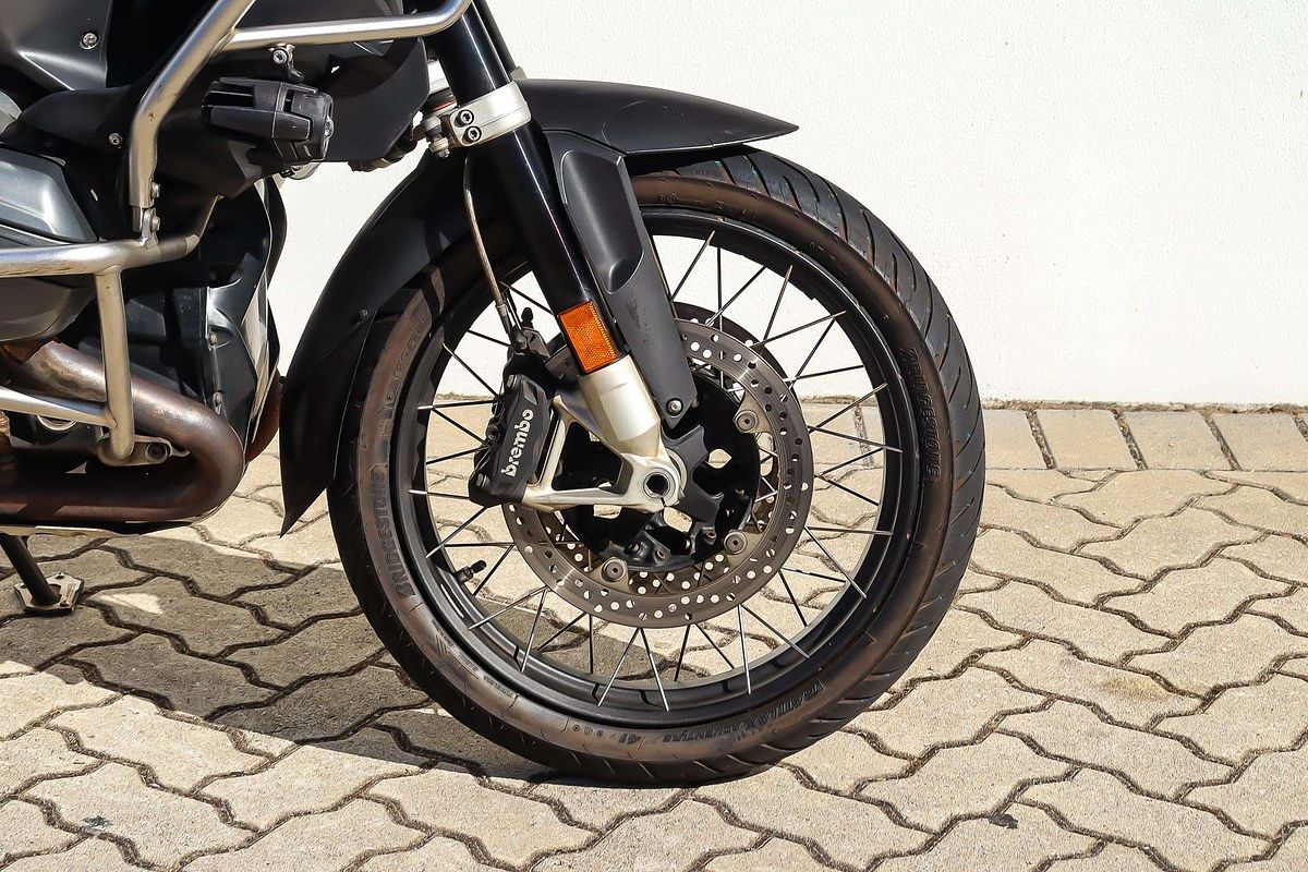 2015 BMW R SERIES
