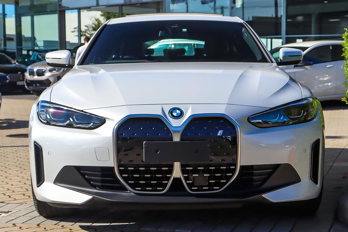 2024 BMW i4 eDrive35 G26