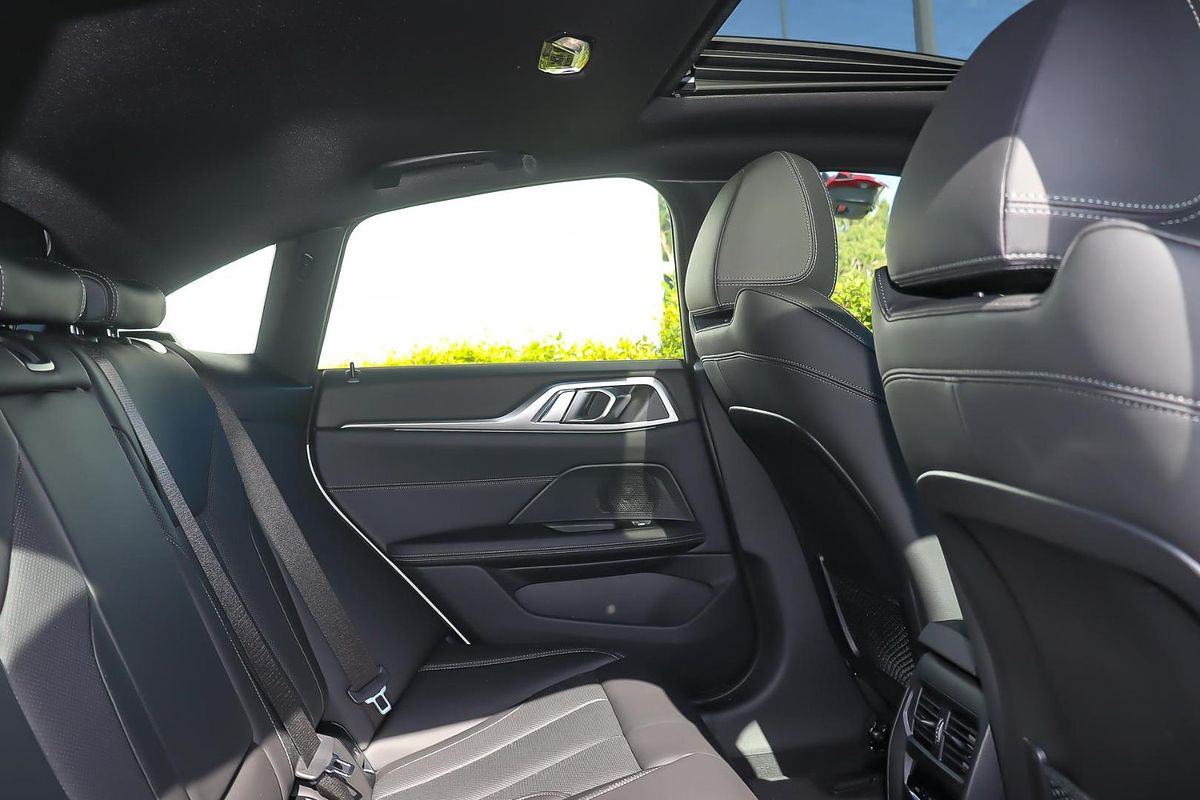 2024 BMW i4 eDrive35 G26