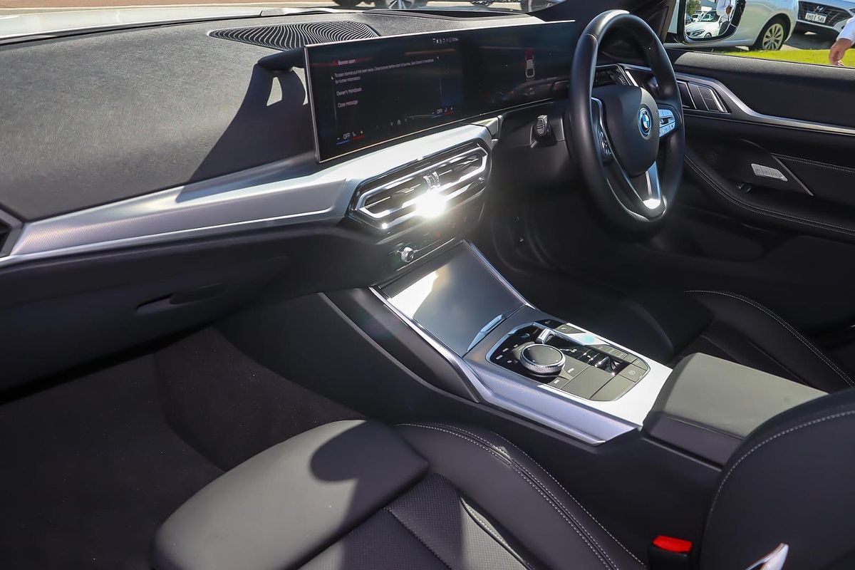 2024 BMW i4 eDrive35 G26
