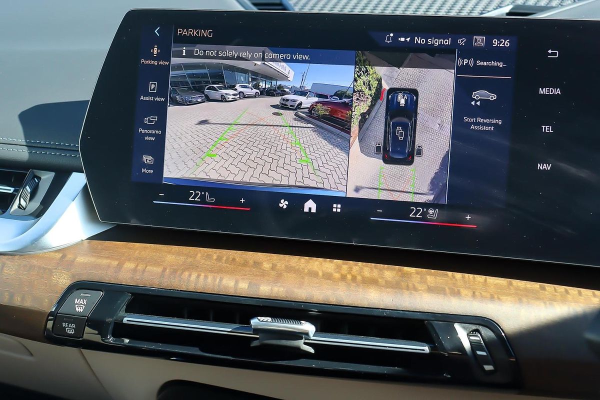 2024 BMW iX1 eDrive20 xLine U11