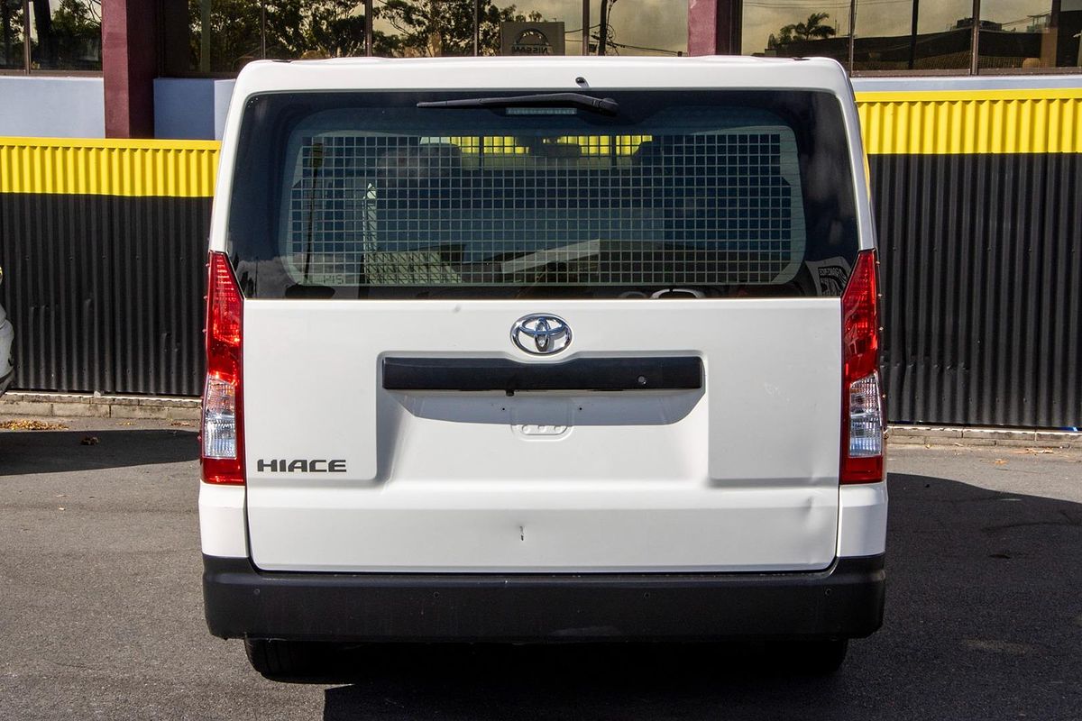 2019 Toyota Hiace GDH300R LWB