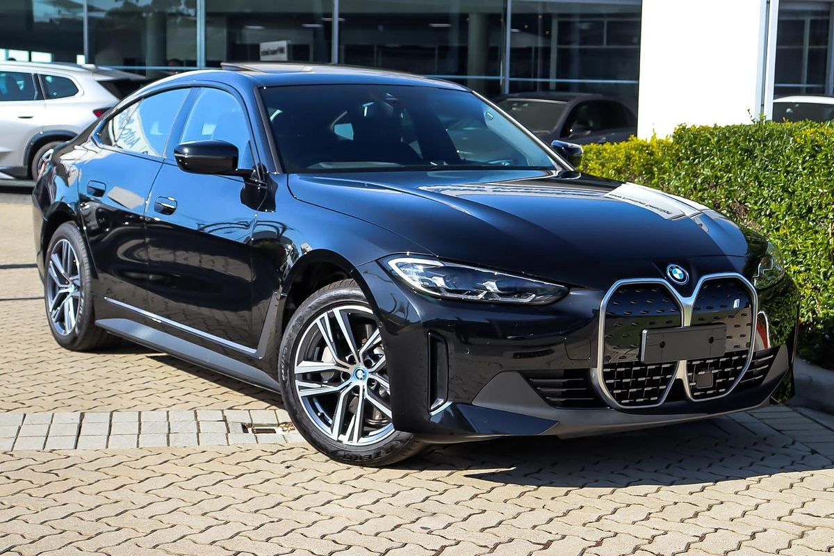 2024 BMW i4 eDrive35 G26
