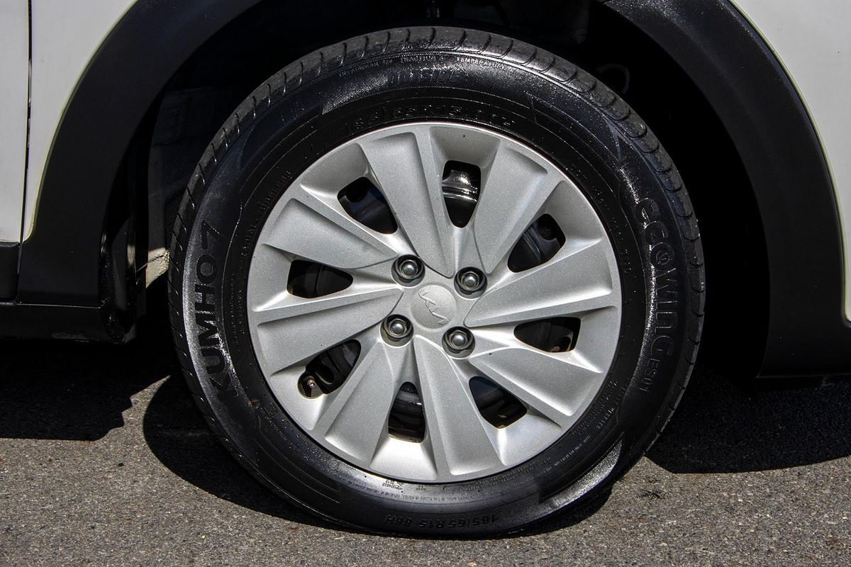 2021 Kia Stonic S YB