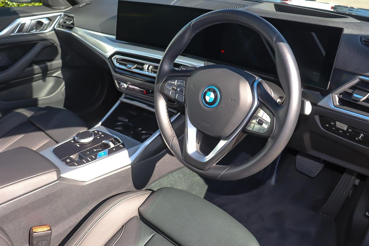 2024 BMW i4 eDrive35 G26