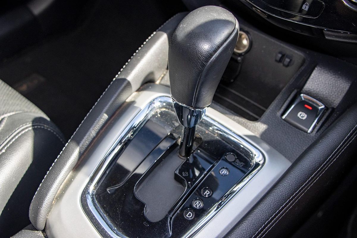 2017 Nissan QASHQAI Ti J11