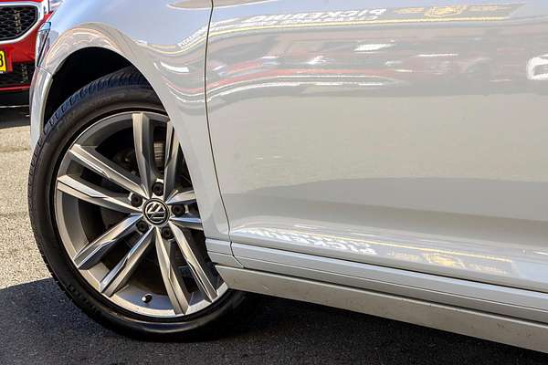 2018 Volkswagen Passat 206TSI R-Line B8